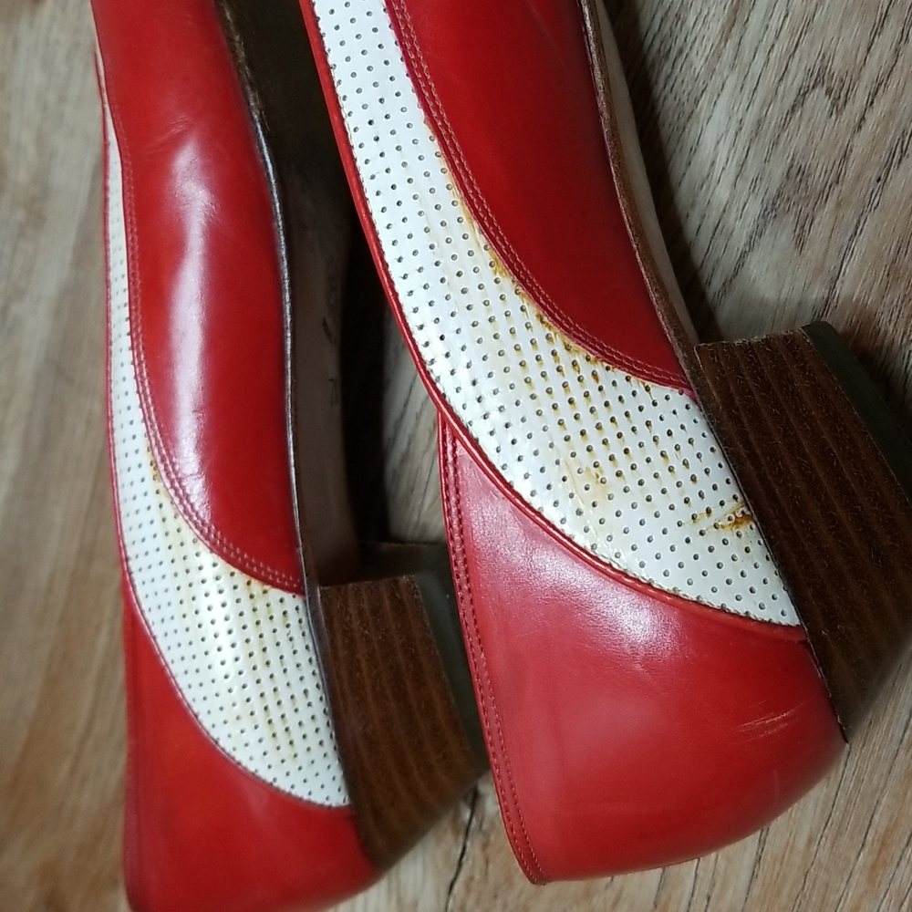 Vintage Amalfi Womens Red White Almond Toe Low Heel Loafers Flats Size 7… - Picture 8 of 14